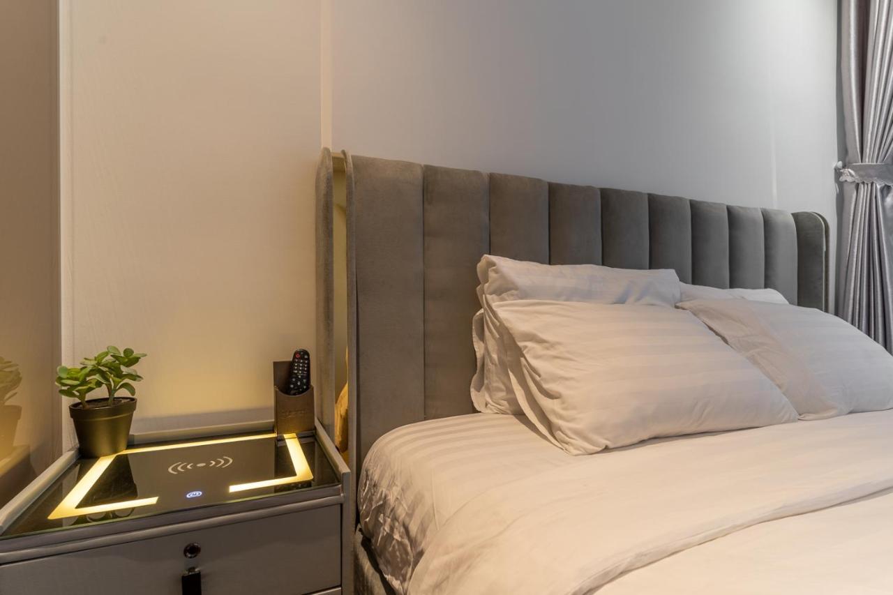 Căn hộ The Rixx Fancy In The Heart Of D1 With Infinity Pool, Skyline Gym, Sauna, Jacuzzi *